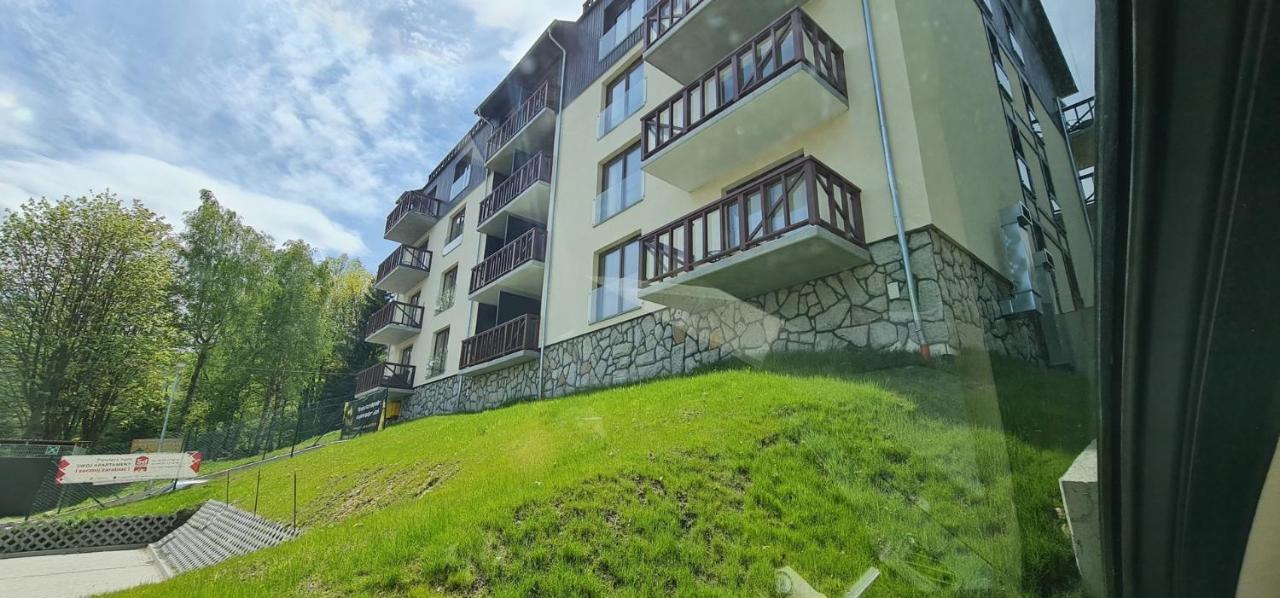 Apartamenty Everysky - Zrodlana 2 Swieradow-Zdroj Ngoại thất bức ảnh